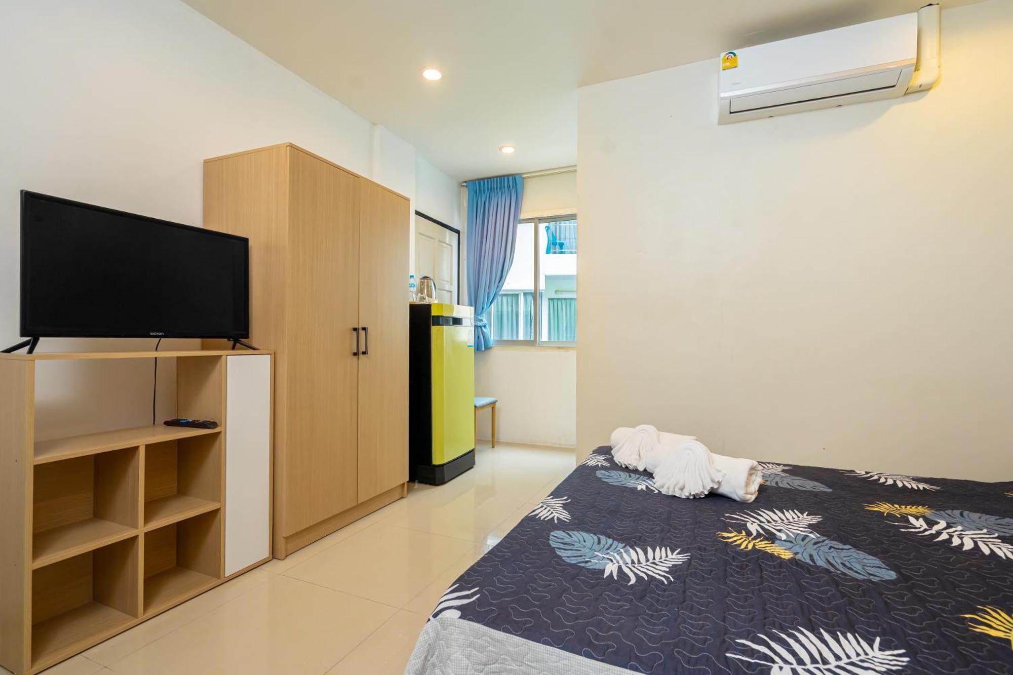 Nice To Meat You Rooms Patong Exterior foto